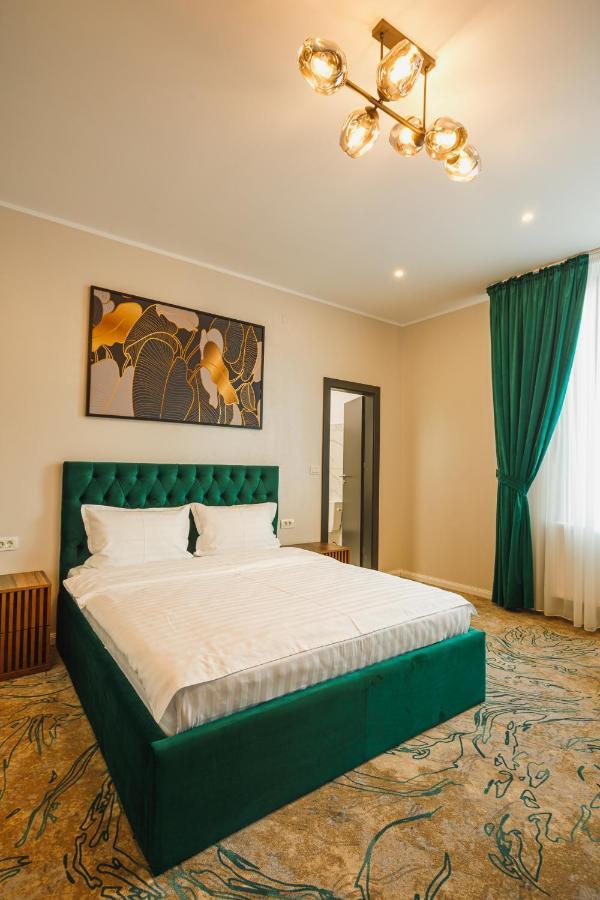 Motel Andra Tecuci エクステリア 写真