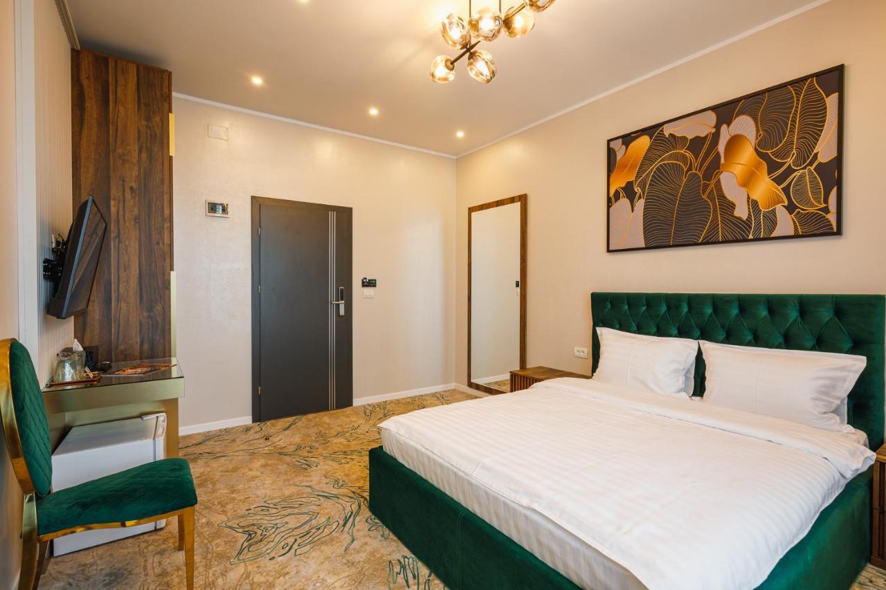Motel Andra Tecuci エクステリア 写真
