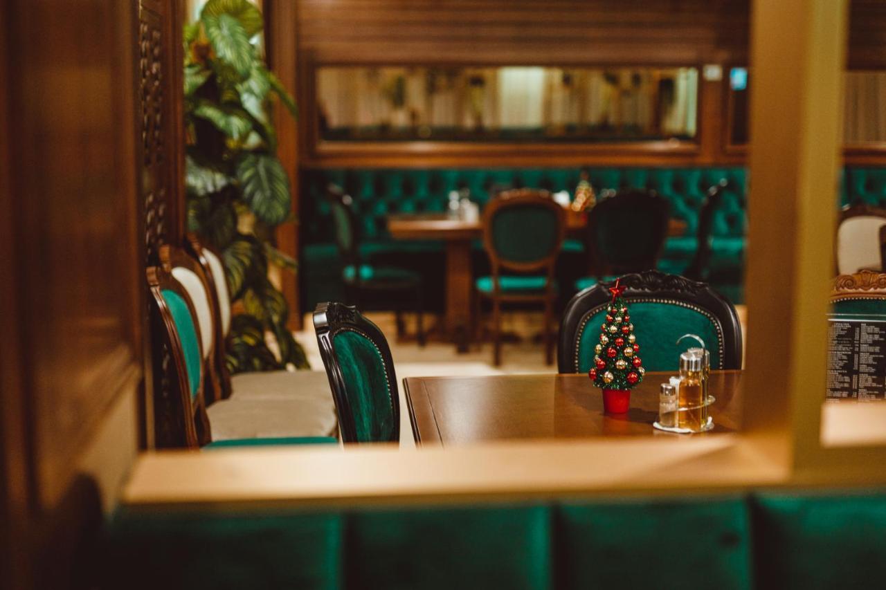 Motel Andra Tecuci エクステリア 写真