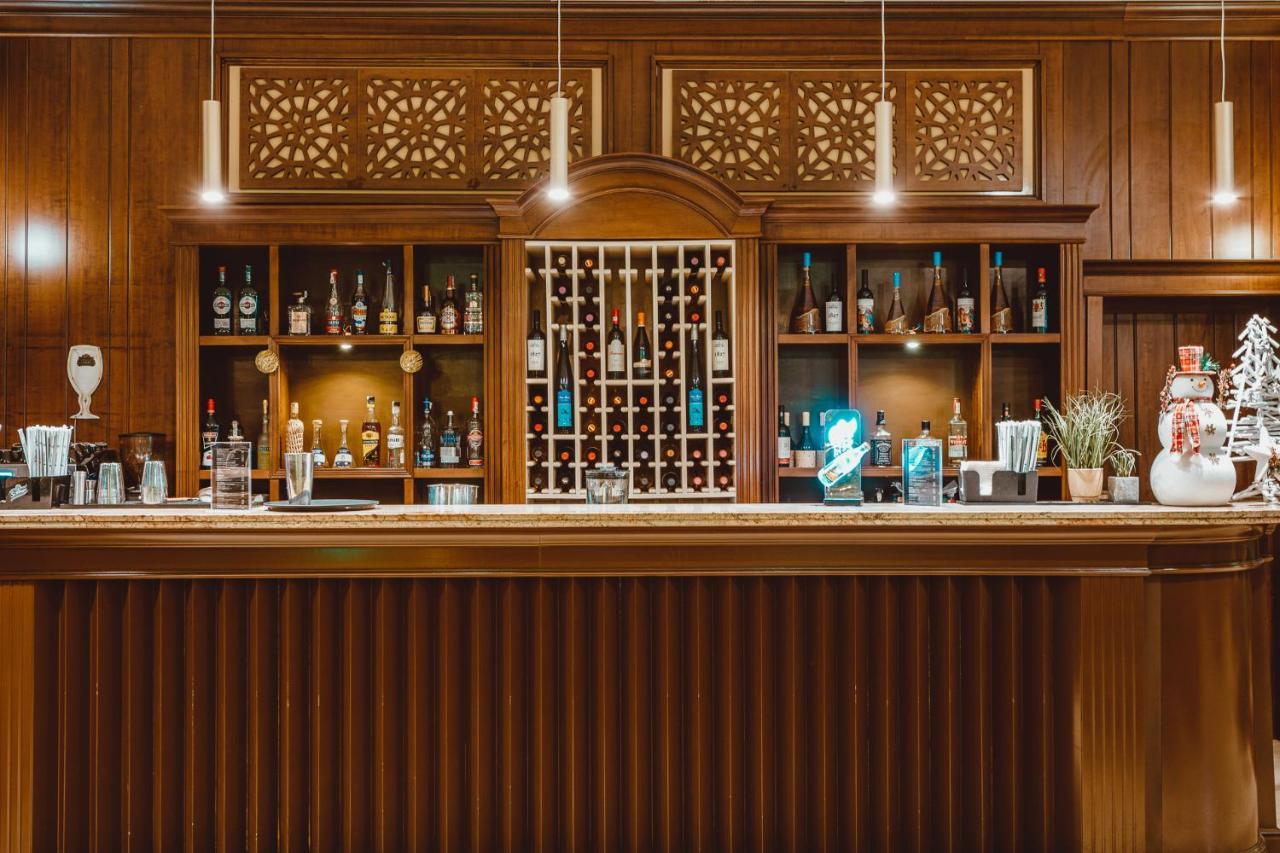 Motel Andra Tecuci エクステリア 写真